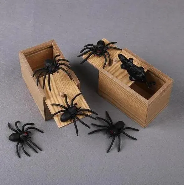 💥HALLOWEEN SPECIAL 💥Super Funny Crazy Prank Gift Box Spider