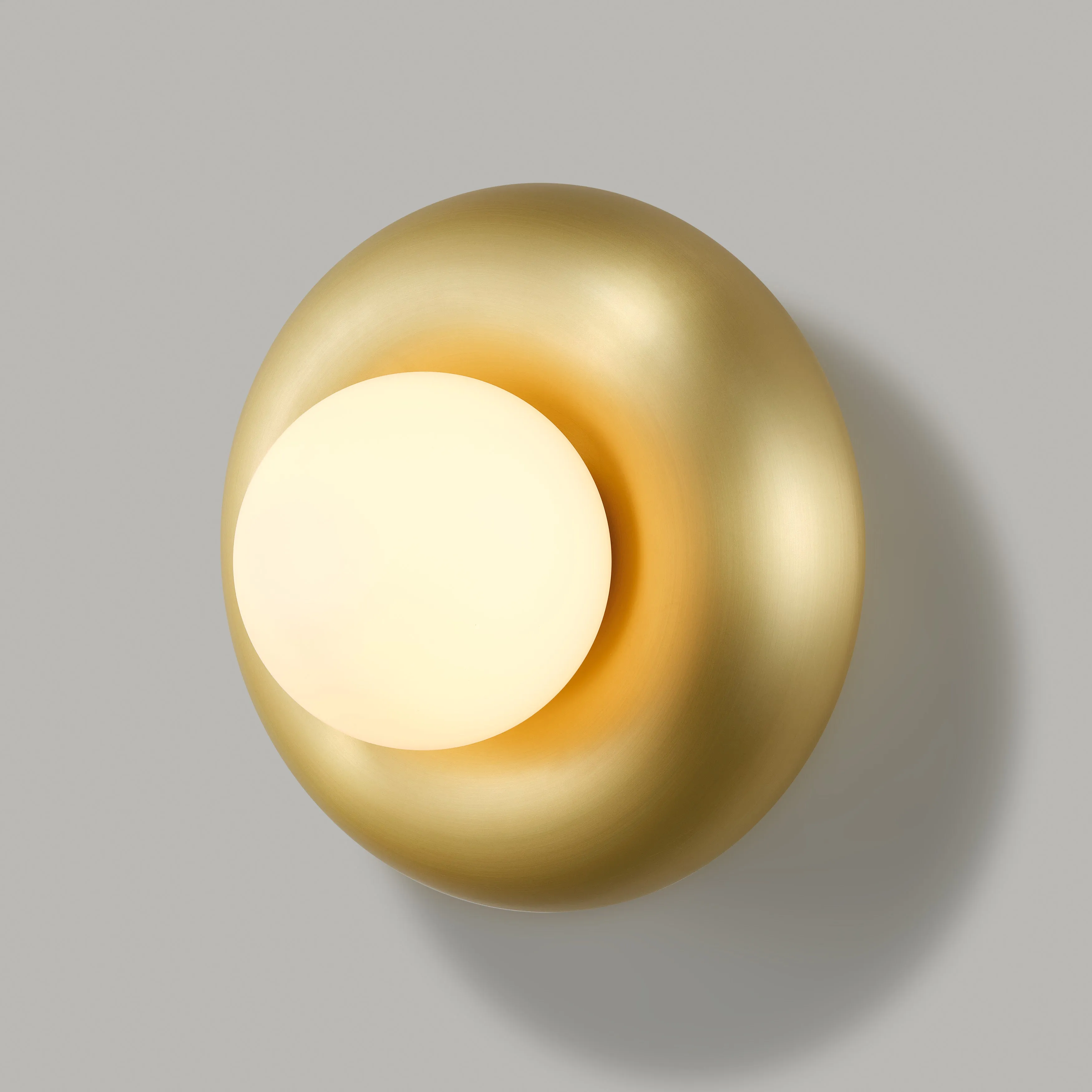 NOVI Brass Wall Light - Brass