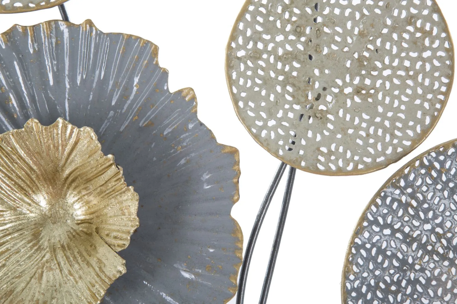 Round Metallic Flowers Wall Decor