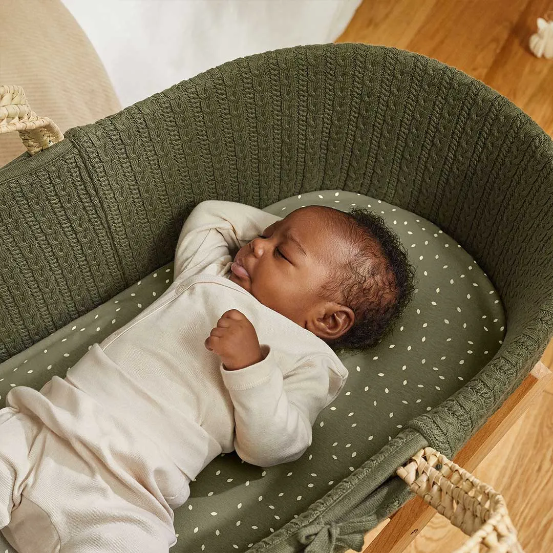 The Little Green Sheep Natural Knitted Moses Basket - Mattress   Static Stand