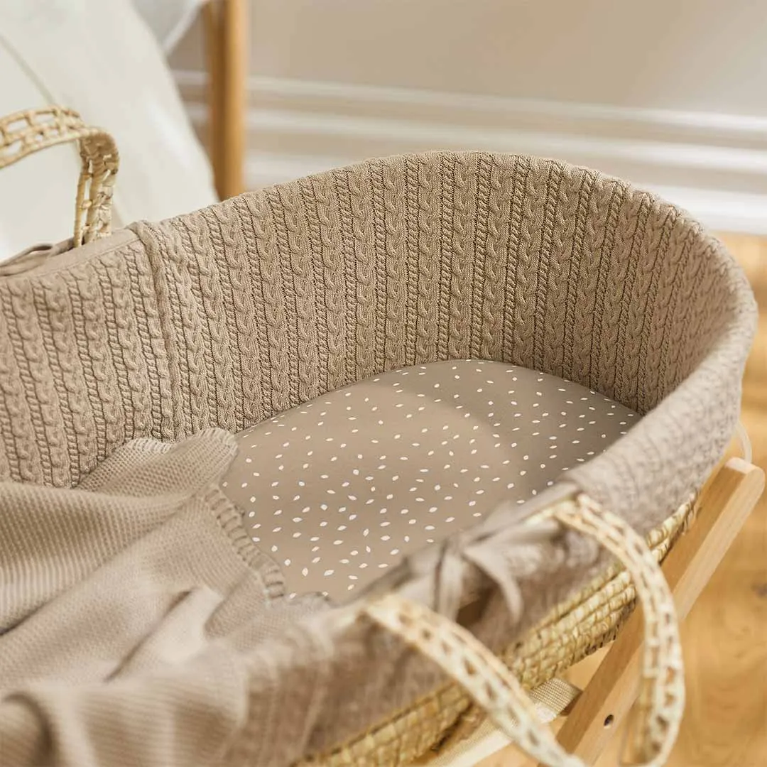 The Little Green Sheep Natural Knitted Moses Basket - Mattress   Static Stand